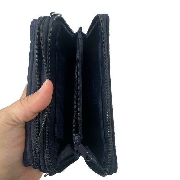 Vera Bradley Quilted Wallet Navy Blue Basic Simple Everyday Preppy Boho Clutch - Picture 5 of 5